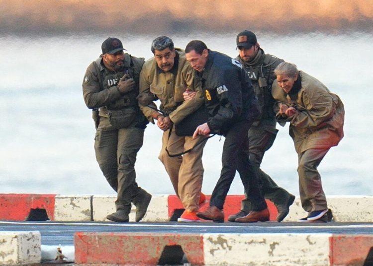 Americanii dau undă verde lui Maduro să-și plătească avocații din Venezuela!