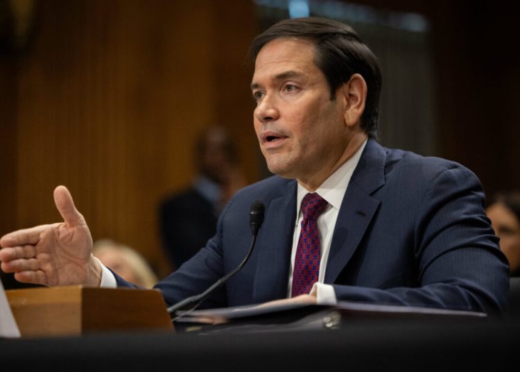 Rudele lui Qassem Soleimani din SUA, reținute după pierderea statutului legal