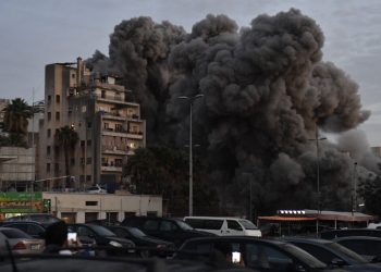 Zilele decisive în Orientul Mijlociu: Israel lovește Iranul, Trump amenință NATO