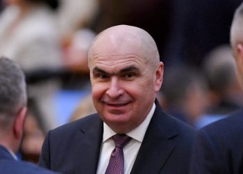 „Bolojan: ‘Înjurăturile sunt o binecuvântare’ – Iată de ce!”