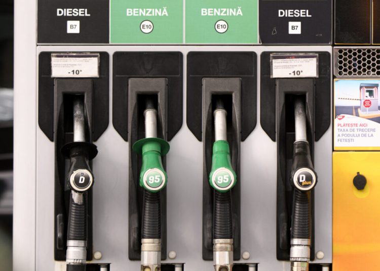 Guvernul golește pompele: CEO-ul OMV Petrom explică cum!