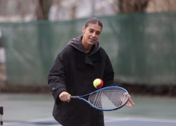 Sorana Cîrstea avansează în semifinale la WTA Rouen după o victorie spectaculoasă!