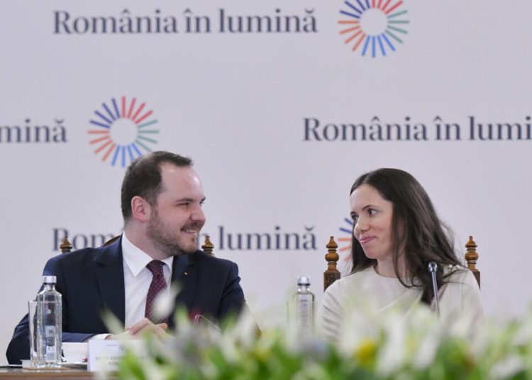 Alexandru Rogobete: „Îi apreciez mult pe Nicușor Dan și Mirabela Grădinaru!”