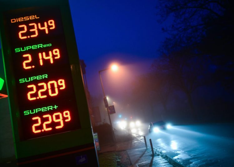 „Observatorul combustibilului: Ce ascunde Europa despre rezervele sale?”