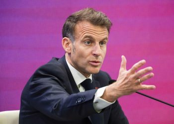 Macron: Franța și Germania, pe calea avioanelor de vânătoare!