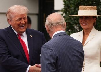 Marea Britanie învinge SUA: Charles și Trump, duelul momentului!