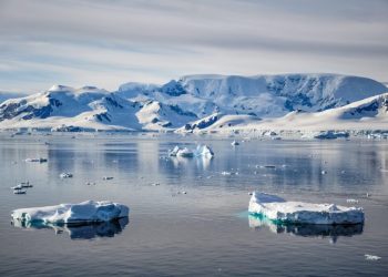 Descoperiri fantastice în Antarctica: Rezerve uriașe de metale prețioase!