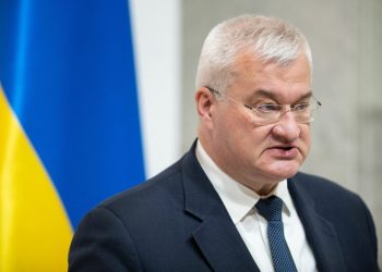 Ucraina solicită Turciei să medieze o întâlnire Zelenski-Putin