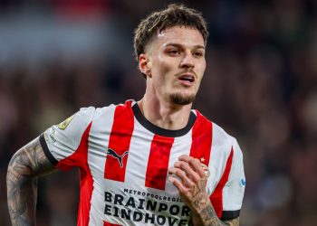 Dennis Man strălucește: Campion cu PSV în Olanda!