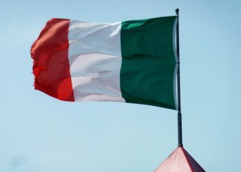 Italia cere UE să relaxeze regulile bugetare din cauza crizei din Orientul Mijlociu