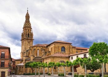 Descoperă cele 3 regiuni din Spania care oferă 40.000€ pentru case în sate!