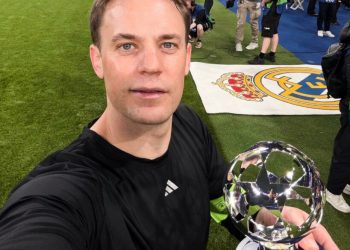 Kompany laudă performanța lui Neuer în victoria spectaculoasă cu Real Madrid!