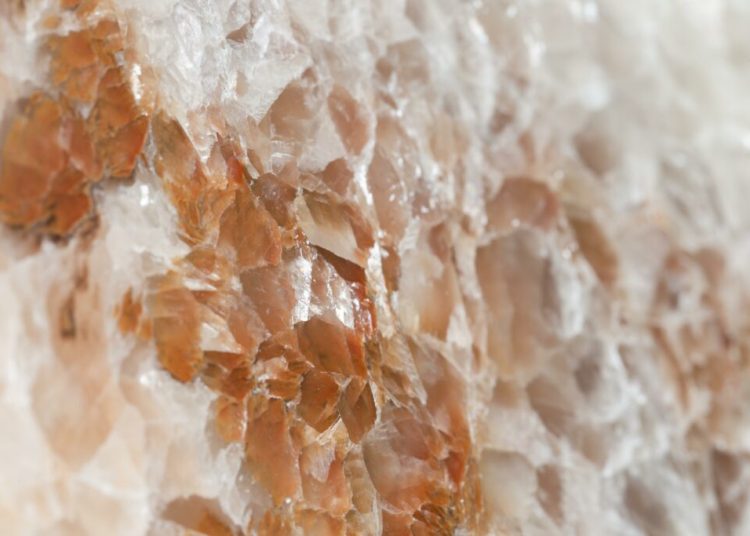 Descifrarea secretului dolomitei: mineralul care a uimit știința!