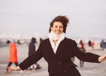 De ce carisma nu depinde de umor: explicații psihologice fascinante