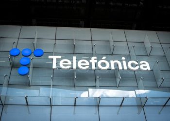 Digi blochează din nou spaniolii: scandalul legat de Telefónica!