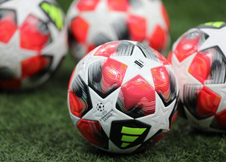 Superliga României: 9 cluburi și 3 echipe feminine obțin licența UEFA!