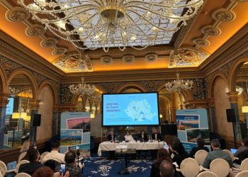 Iarnă exotică pentru români: vacanțe 7+7 în America și Asia!