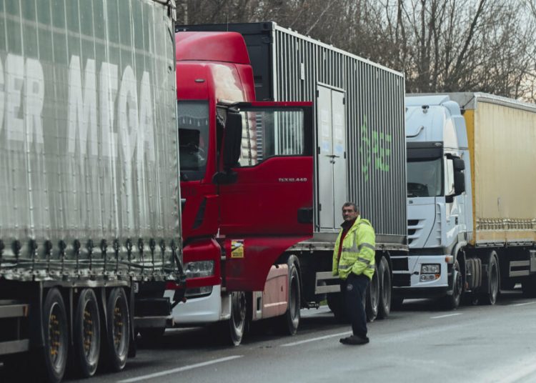 Restricții de trafic pentru camioane de peste 7,5 tone în Ungaria!