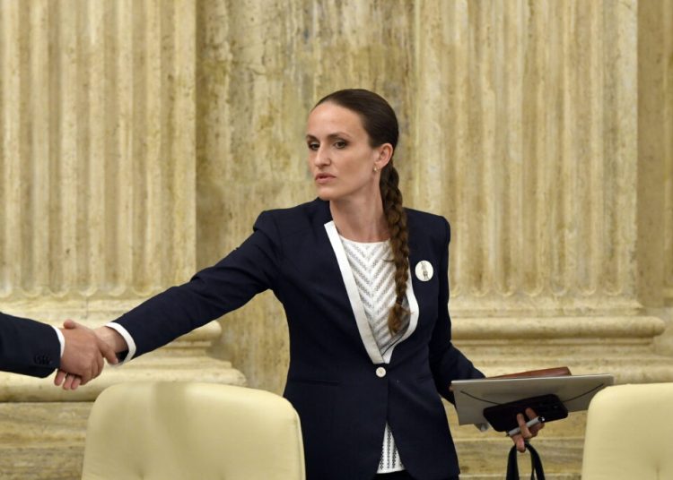 Oana Țoiu: Informația corectă, esența democrației de Ziua Presei!