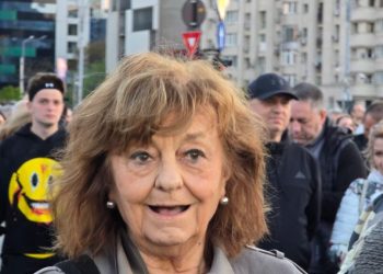 Ana Blandiana susține: „Moțiunea lui Bolojan nu are susținere!”
