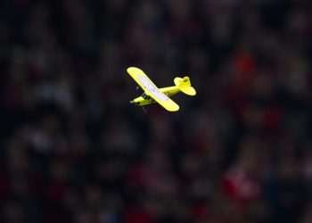 Tragedie în Texas: Avion mic s-a prăbușit, 5 vieți pierdute!