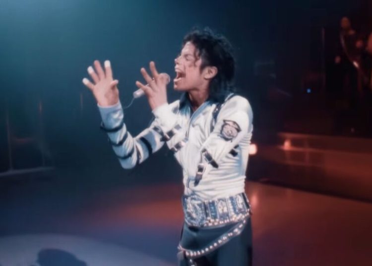 Acuzații șocante: Patru frați îl acuză pe Michael Jackson de abuzuri!