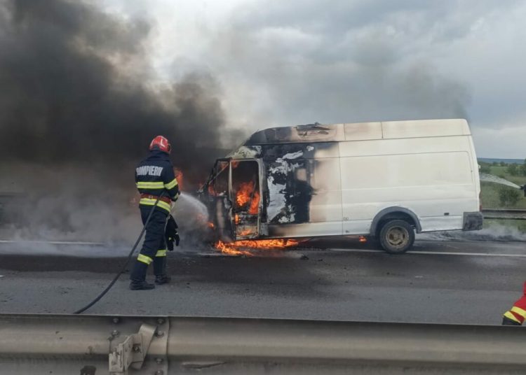 Haos pe A1 și DN1: Incendiu și accident cauzează blocaje majore!