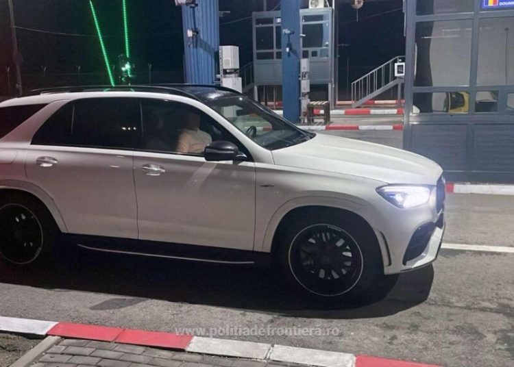 Descoperirea SUV-ului Căutat de Cehia la Frontiera Română Descoperirea SUV-ului Căutat de Cehia la Frontiera Română