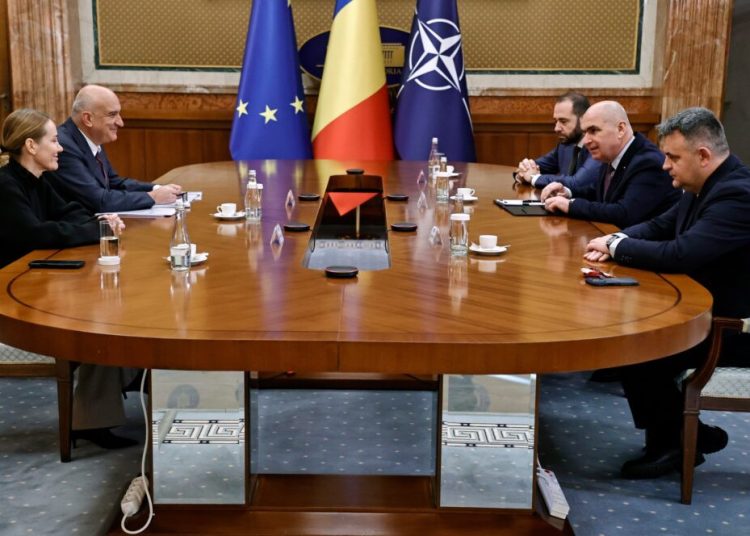 Întâlnire Bolojan cu Ameropa: Viitorul Azomureș în discuție