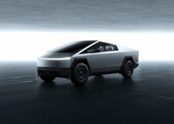 Primul Tesla Cybertruck din Timiș oprit de poliție fără permis